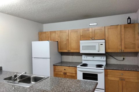 Touwnhouse à louer à West Palm Beach, Floride: 2 chambres, 122.45 m2 № 2439220 - photo 10