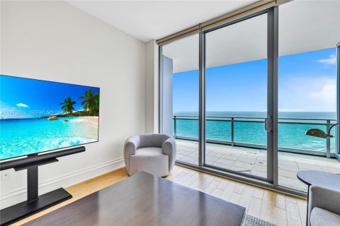Condo in Bal Harbour, Florida, 3 bedrooms  № 2042092 - photo 18