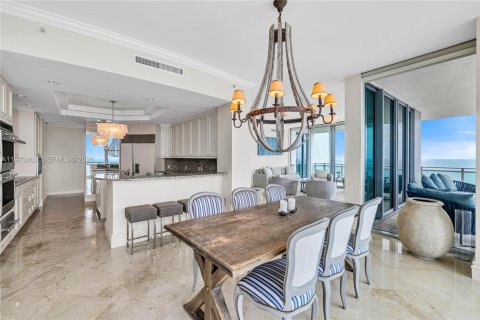 Condo in Bal Harbour, Florida, 3 bedrooms  № 2042092 - photo 5