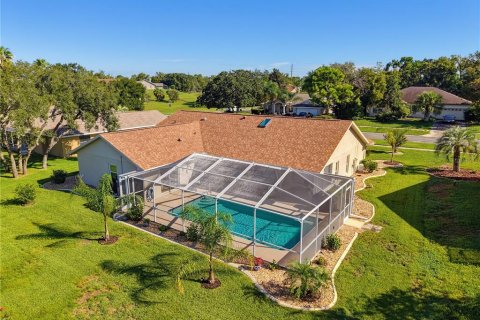 Casa en venta en Spring Hill, Florida, 3 dormitorios, 209.96 m2 № 2352310 - foto 5