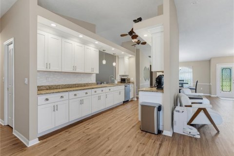Casa en venta en Spring Hill, Florida, 3 dormitorios, 209.96 m2 № 2352310 - foto 22