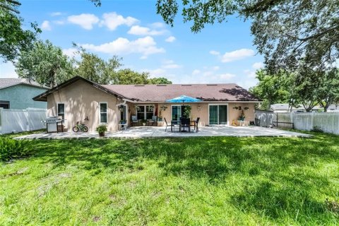 House in Casselberry, Florida 3 bedrooms, 149.48 sq.m. № 1842179 - photo 16
