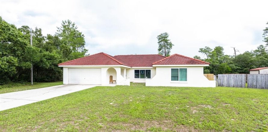 House in Ocala, Florida 4 bedrooms, 197.6 sq.m. № 1829507