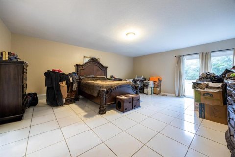 House in Ocala, Florida 4 bedrooms, 197.6 sq.m. № 1829507 - photo 23