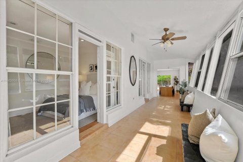 Villa ou maison à vendre à Miami Shores, Floride: 4 chambres, 169.83 m2 № 1957367 - photo 8