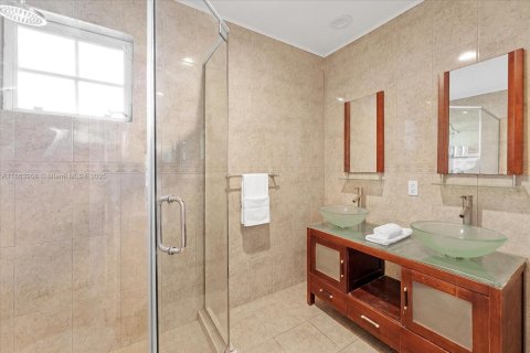 Villa ou maison à vendre à Miami Shores, Floride: 4 chambres, 169.83 m2 № 1957367 - photo 12