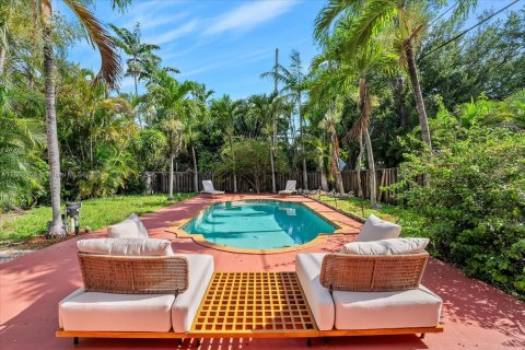 Villa ou maison à vendre à Miami Shores, Floride: 4 chambres, 169.83 m2 № 1957367 - photo 16