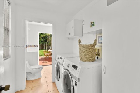 Villa ou maison à vendre à Miami Shores, Floride: 4 chambres, 169.83 m2 № 1957367 - photo 25