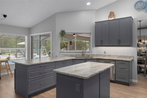 Casa en venta en Hernando, Florida, 4 dormitorios, 240.71 m2 № 1918338 - foto 15
