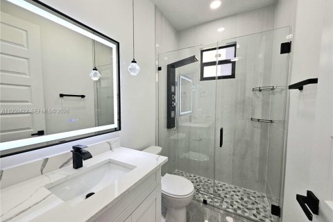 Villa ou maison à vendre à Lehigh Acres, Floride: 3 chambres, 128.58 m2 № 2005919 - photo 21