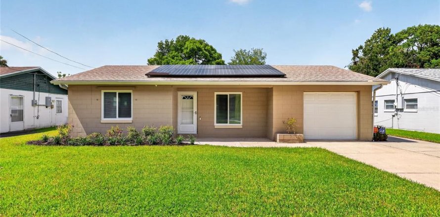 Casa en Sanford, Florida 3 dormitorios, 99.41 m2 № 2383405