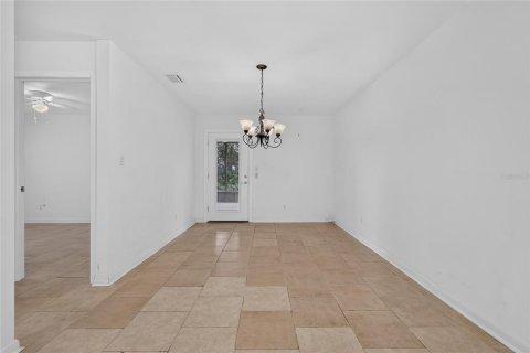 Casa en venta en Sanford, Florida, 3 dormitorios, 99.41 m2 № 2383405 - foto 5