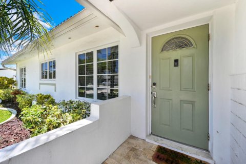 Villa ou maison à louer à Deerfield Beach, Floride: 4 chambres, 198.81 m2 № 2423438 - photo 5