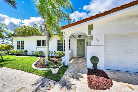 Villa ou maison à Deerfield Beach, Floride 4 chambres, 198.81 m2 № 2423438