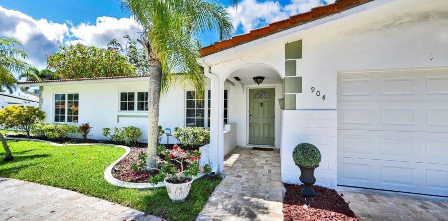 Villa ou maison à Deerfield Beach, Floride 4 chambres, 198.81 m2 № 2423438