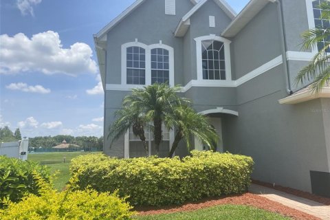House in Orlando, Florida 4 bedrooms, 274.15 sq.m. № 1773822 - photo 4
