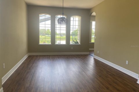 House in Orlando, Florida 4 bedrooms, 274.15 sq.m. № 1773822 - photo 12