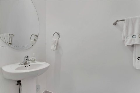 Adosado en venta en Homestead, Florida, 4 dormitorios, 169.08 m2 № 1940900 - foto 11