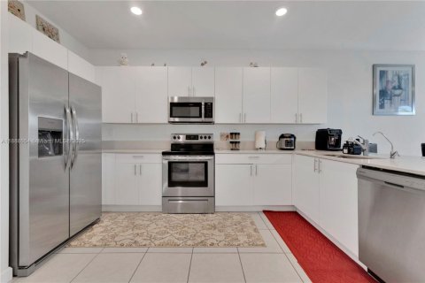 Adosado en venta en Homestead, Florida, 4 dormitorios, 169.08 m2 № 1940900 - foto 7