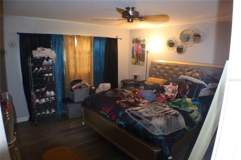 House in Palm Bay, Florida 3 bedrooms, 108.32 sq.m. № 1881286 - photo 6