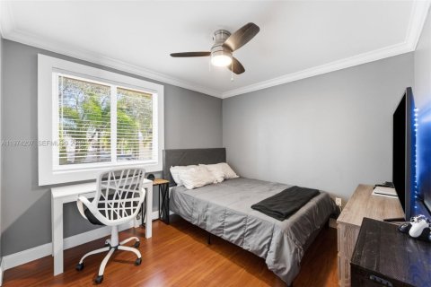 Купить виллу или дом в Пемброк-Пайнс, Флорида 4 спальни, 205.5м2, № 2035990 - фото 22