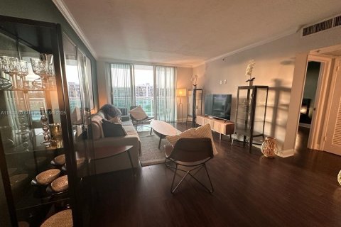 Copropriété à louer à Hollywood, Floride: 1 chambre, 84.17 m2 № 2169813 - photo 13