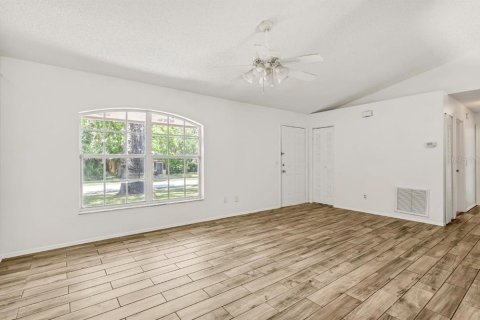 Casa en venta en DeLand, Florida, 3 dormitorios, 105.44 m2 № 1871109 - foto 3