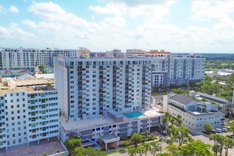 Купить кондоминиум в Сарасота, Флорида 5 комнат, 111.48м2, № 1335086 - фото 22