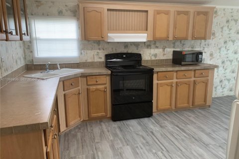 Apartamento en alquiler en Boca Raton, Florida, 2 dormitorios, 135.64 m2 № 2031821 - foto 3