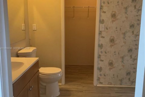 Apartamento en alquiler en Boca Raton, Florida, 2 dormitorios, 135.64 m2 № 2031821 - foto 5