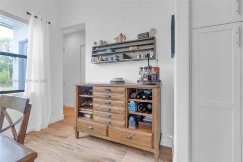 Casa en venta en Loxahatchee Groves, Florida, 5 dormitorios, 243.4 m2 № 1986810 - foto 21