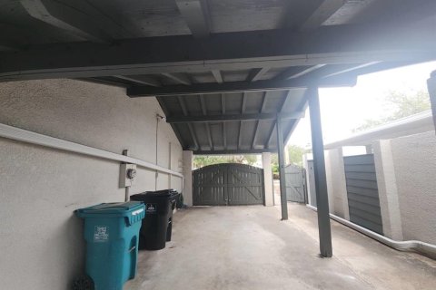Adosado en venta en Orlando, Florida, 2 dormitorios, 124.02 m2 № 2155784 - foto 8