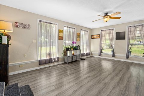 Casa en venta en Pomona Park, Florida, 2 dormitorios, 195.84 m2 № 1766071 - foto 27