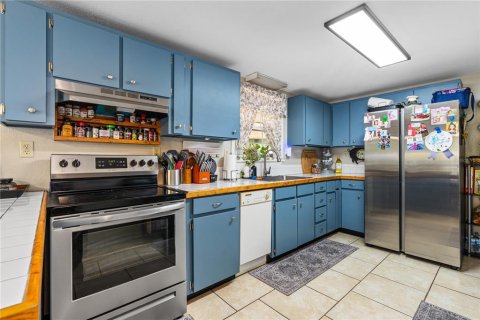 Casa en venta en Pomona Park, Florida, 2 dormitorios, 195.84 m2 № 1766071 - foto 11