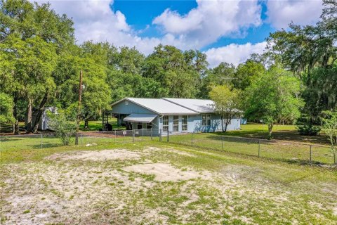 Casa en venta en Pomona Park, Florida, 2 dormitorios, 195.84 m2 № 1766071 - foto 1