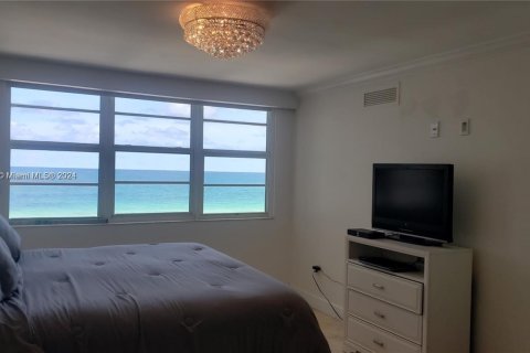 Copropriété à louer à Miami Beach, Floride: 2 chambres, 87.61 m2 № 2080117 - photo 6