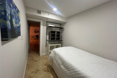 Copropriété à louer à Miami Beach, Floride: 2 chambres, 87.61 m2 № 2080117 - photo 15