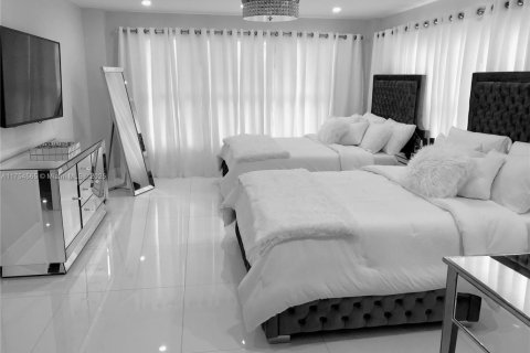 Copropriété à louer à Fort Lauderdale, Floride: 2 chambres, 164.53 m2 № 1985674 - photo 17