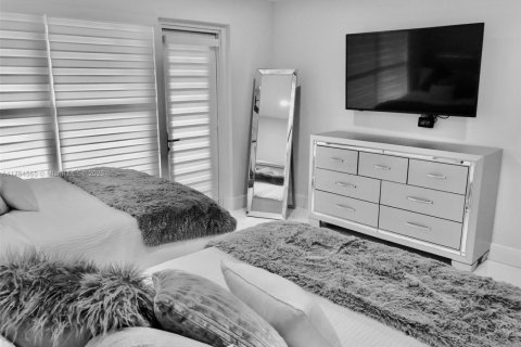 Copropriété à louer à Fort Lauderdale, Floride: 2 chambres, 164.53 m2 № 1985674 - photo 20