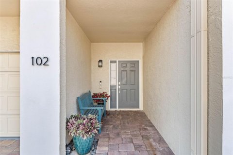 Adosado en alquiler en Saint Petersburg, Florida, 3 dormitorios, 240.9 m2 № 1744758 - foto 3