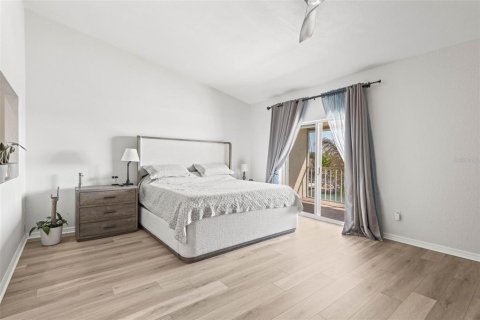 Adosado en alquiler en Saint Petersburg, Florida, 3 dormitorios, 240.9 m2 № 1744758 - foto 28