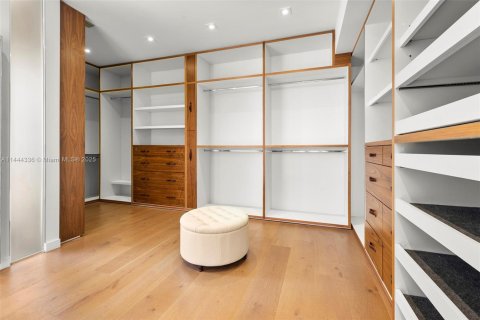 Купить виллу или дом в Майами, Флорида 7 спален, 506.5м2, № 2048757 - фото 28