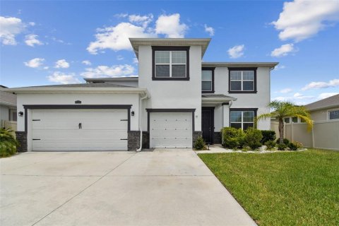 Casa en venta en Wesley Chapel, Florida, 5 dormitorios, 289.2 m2 № 1844657 - foto 3