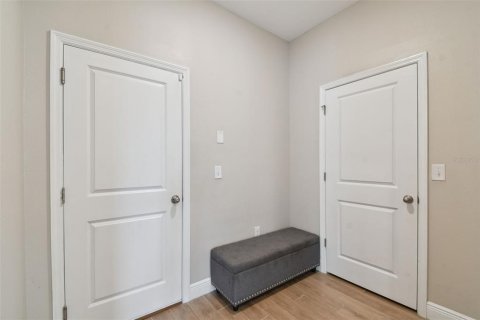 Casa en venta en Wesley Chapel, Florida, 5 dormitorios, 289.2 m2 № 1844657 - foto 14