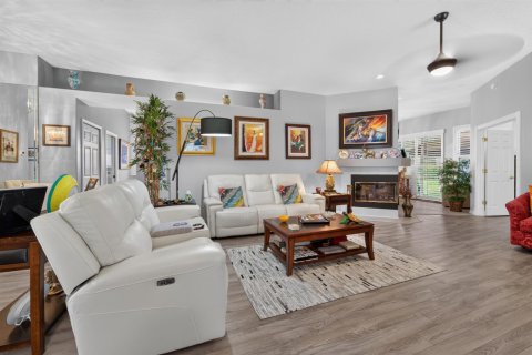 Casa en venta en Port St. Lucie, Florida, 2 dormitorios, 187.11 m2 № 2191183 - foto 8