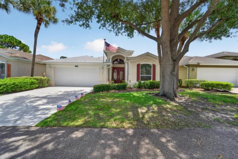 Casa en venta en Port St. Lucie, Florida, 2 dormitorios, 187.11 m2 № 2191183 - foto 3