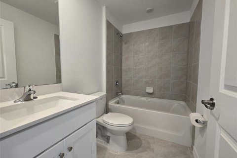 Casa en alquiler en Lehigh Acres, Florida, 3 dormitorios, 185.99 m2 № 1832993 - foto 16