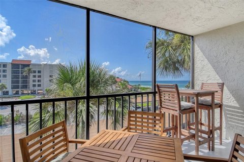 Condo in Longboat Key, Florida, 2 bedrooms  № 1856319 - photo 7