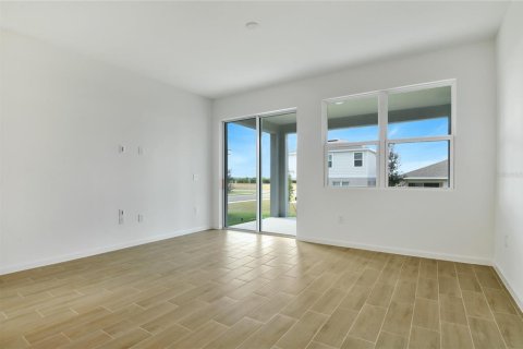 House in Lake Hamilton, Florida 4 bedrooms, 198.07 sq.m. № 2155975 - photo 7