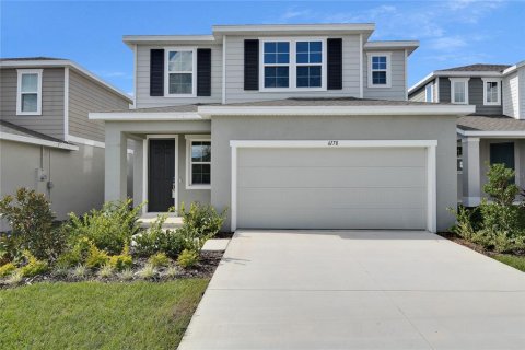 House in Lake Hamilton, Florida 4 bedrooms, 198.07 sq.m. № 2155975